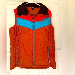 Marker Women’s Jackson Vest, Size XL.